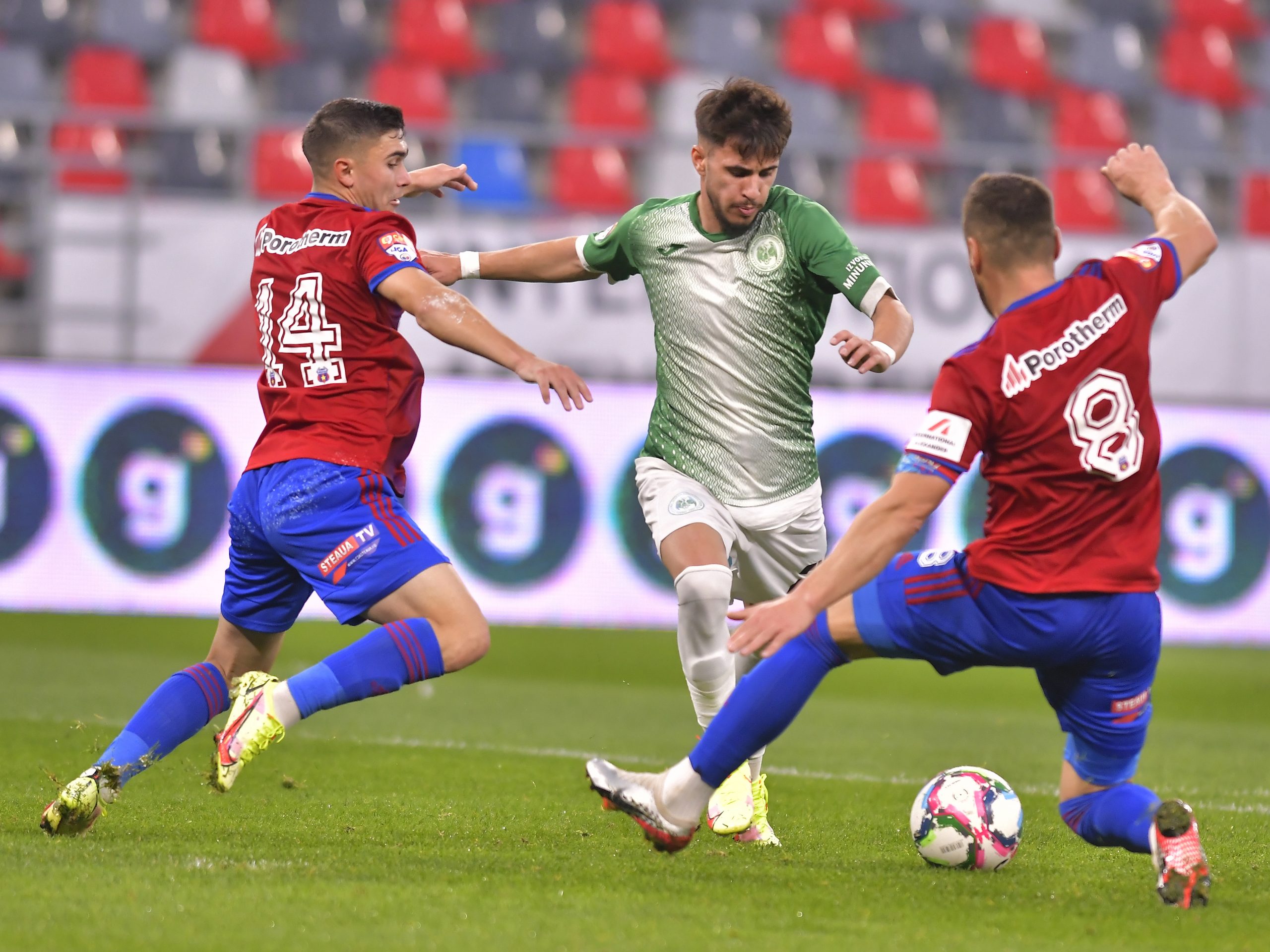 FC Hermannstadt - 🗣️Cine e pe primul loc? 🤙 📈 Clasament eLiga1 🎮  Alexandru Andu Radulescu, gamer profesionist #FCH 👏 Mulțumim,  NextPlease! Gaming! Pe Andu il gasiti pe Instagram   si pe