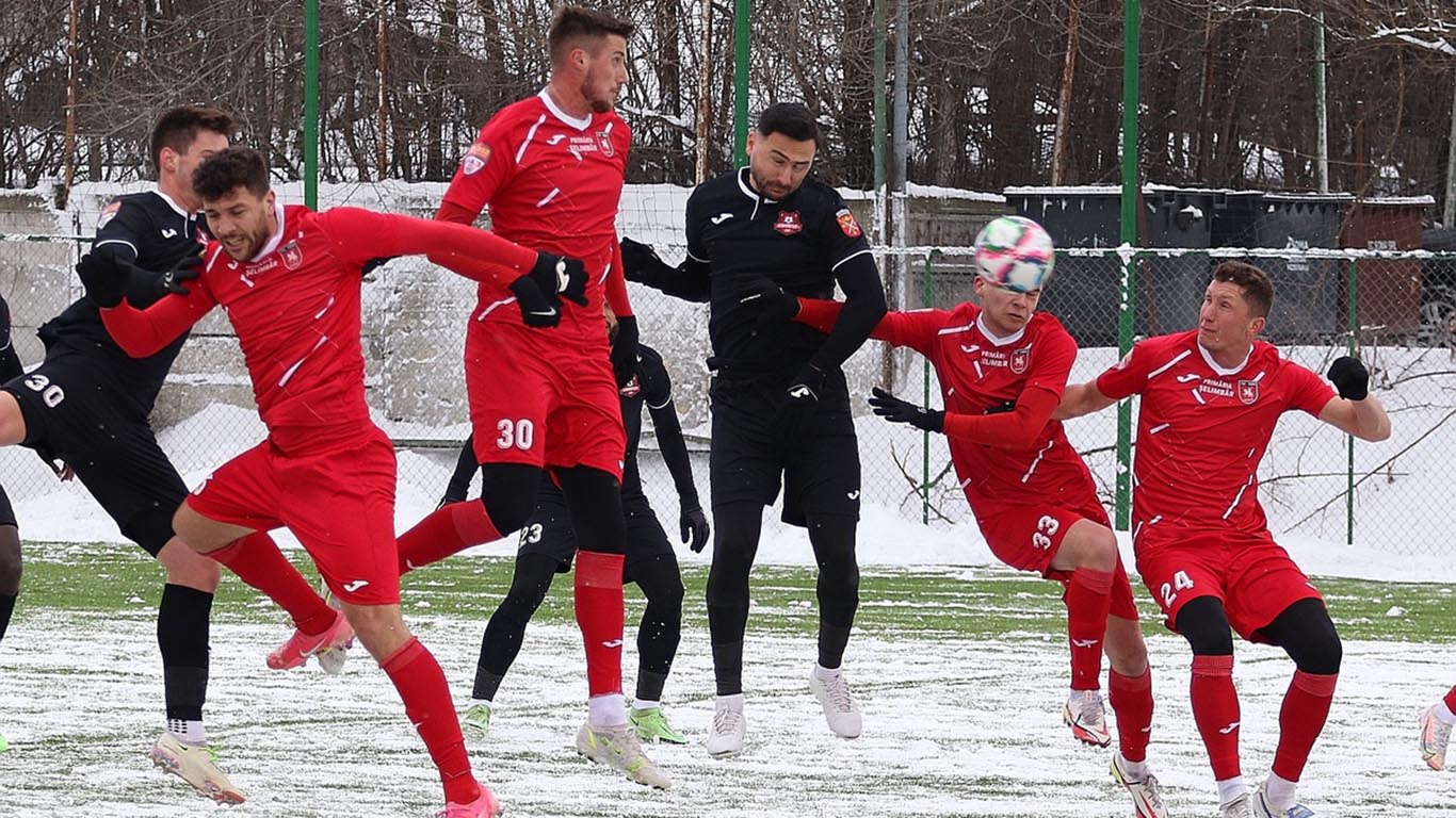 FC Hermannstadt a învins la limită Unirea Dej într-un amical disputat la  Florești. Concluziile trase de Marius Măldărășanu și Dragoș Militaru și  primele declarații ale lui Gabriel Șerban în tricoul sibienilor