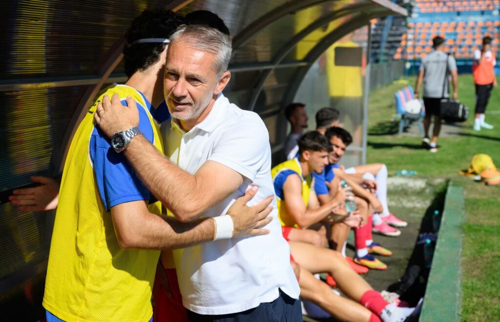 Eusebiu Tudor, în pragul plecării de la AFC ASA Târgu Mureș! Antrenorul simte presiunea, dar nu o înțelege: ”Nu știu ce s-a întâmplat în vacanța de vară”