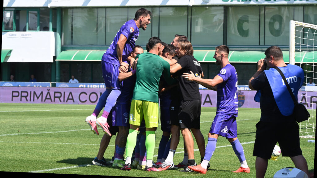 Echipa lunii august în Liga 2, desemnată de FRF. Noul lider are cei mai mulți titulari, peste fosta prim clasată în precedentele trei etape!
